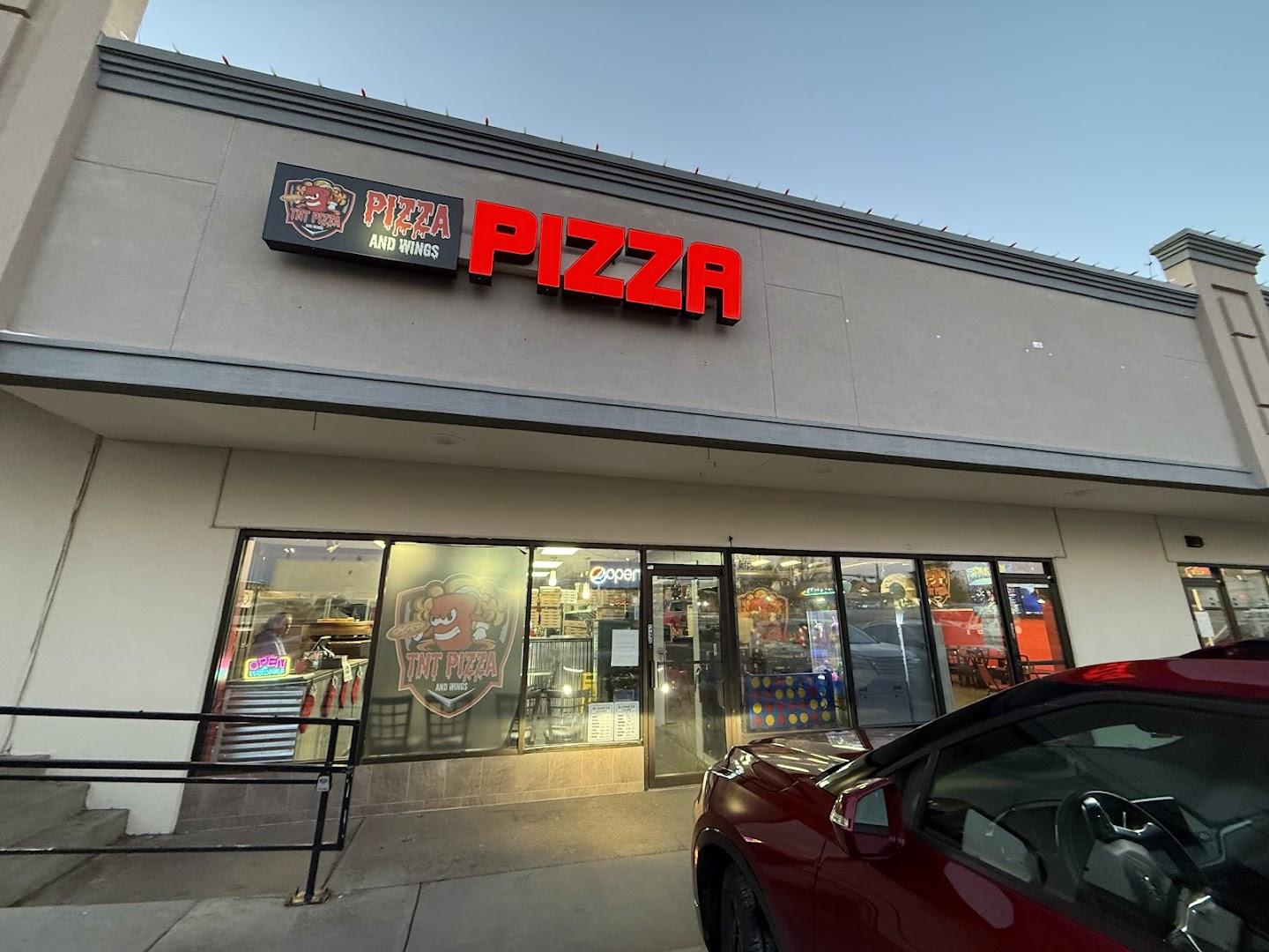 TNT Pizza and Wings